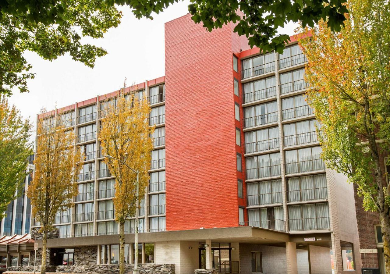 Red Lion Inn & Suites Olympia, Governor Hotel Extérieur photo