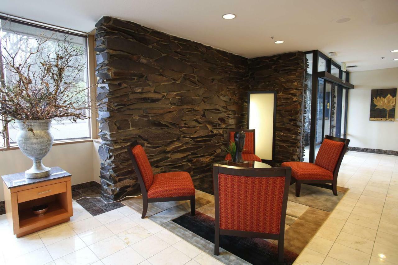 Red Lion Inn & Suites Olympia, Governor Hotel Extérieur photo
